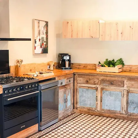 Provencal In Preserved Natural Setting Casa vacanze *