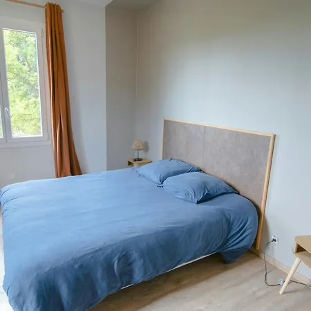 Casa vacanze Provencal In Preserved Natural Setting *